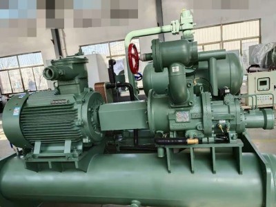 低温盐水机组的工作原理